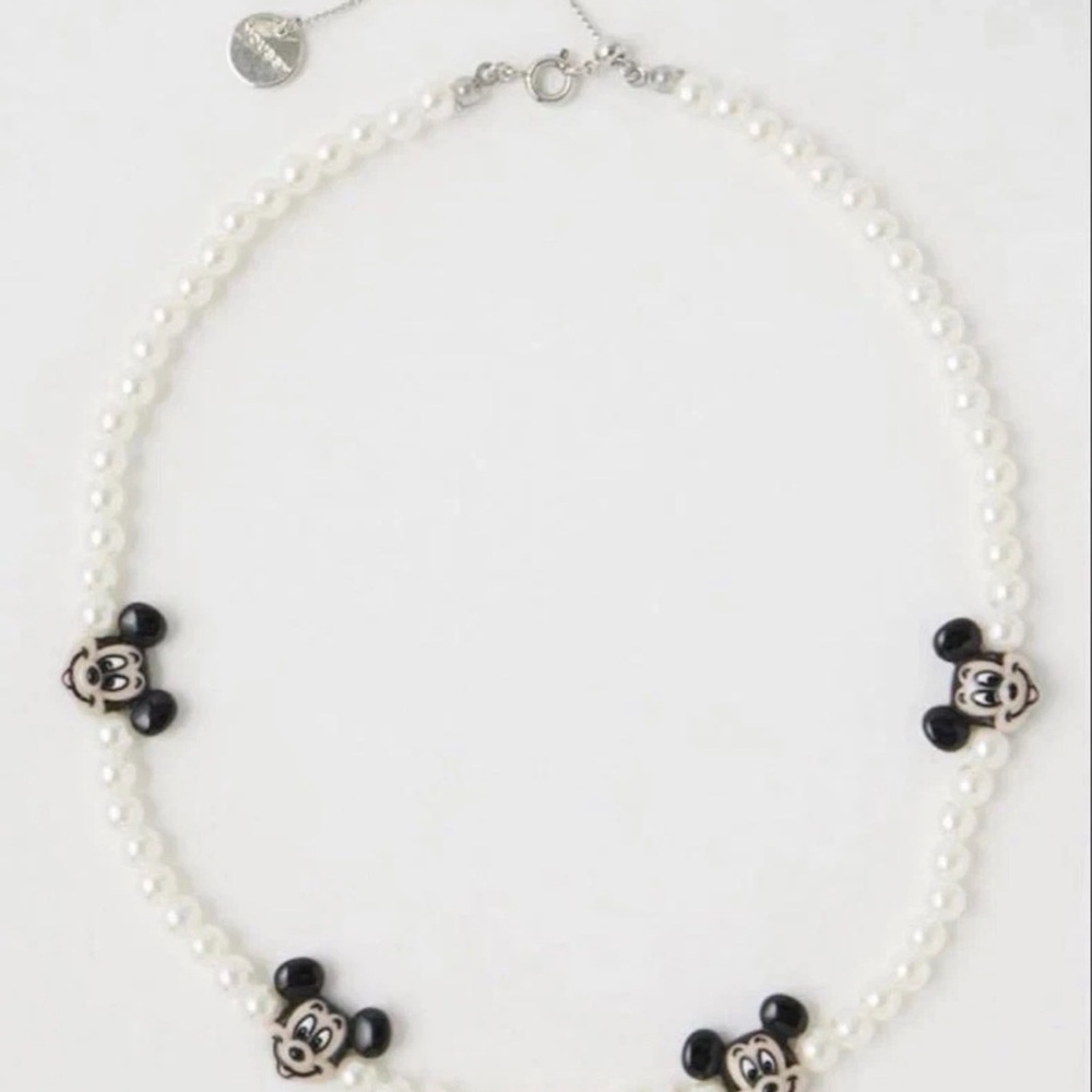 Moussy Disney Character Pearl Necklace
